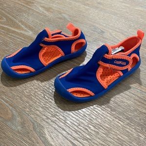 Oshkosh B'gosh Aquatic3 Water Shoes SIZE 9 Toddler Boys